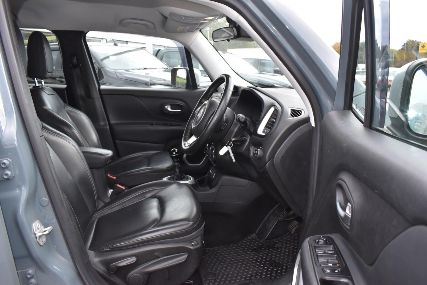 Used Jeep Renegade 2015 for sale - 76658089: Photo 18