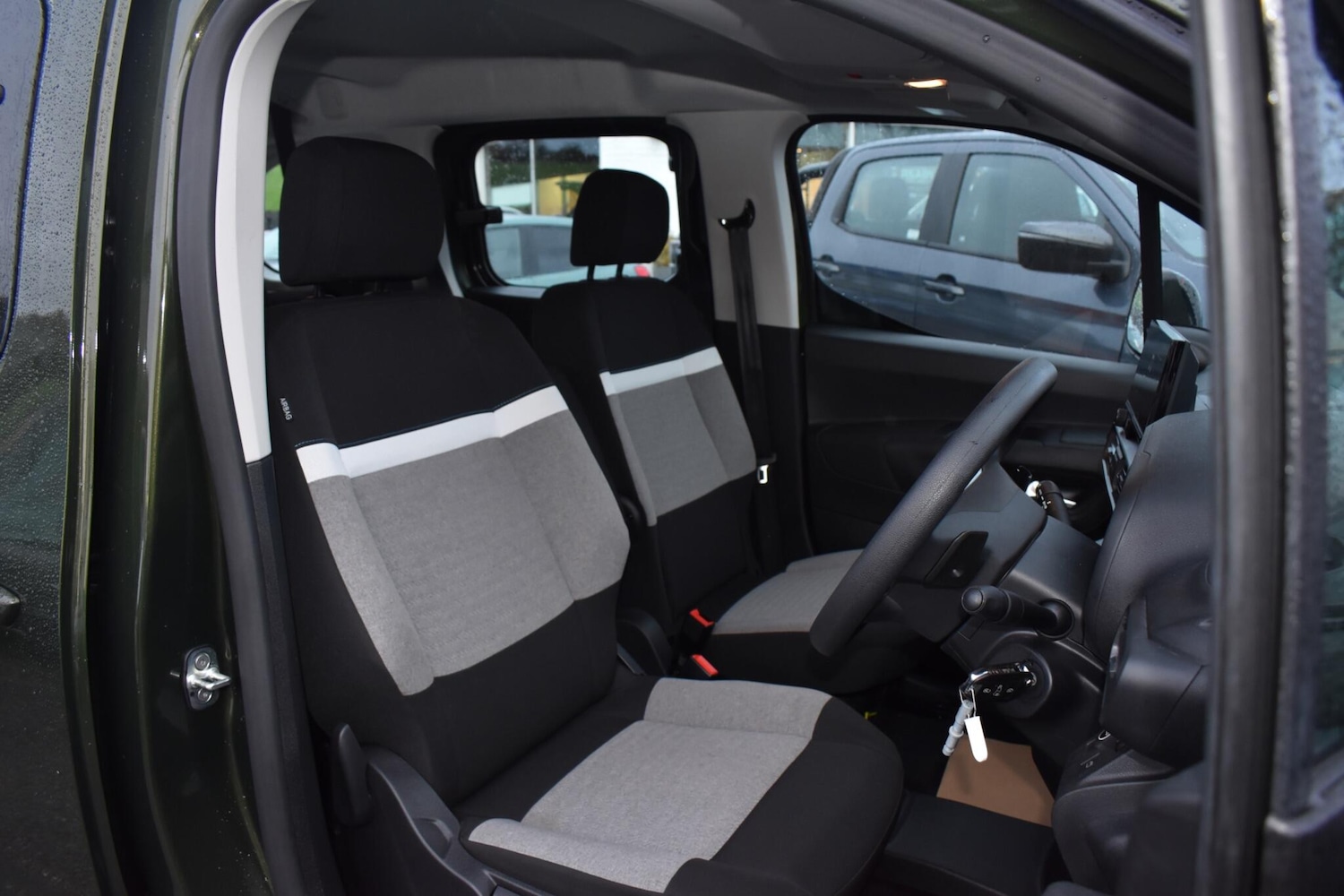 Used Citroen Berlingo 2024 for sale - 76849746: Photo 14