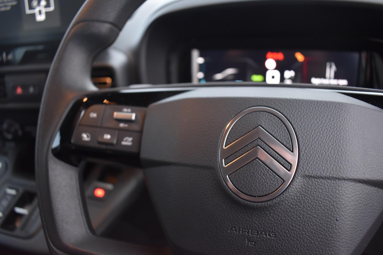 Used Citroen Berlingo 2024 for sale - 76849746: Photo 24