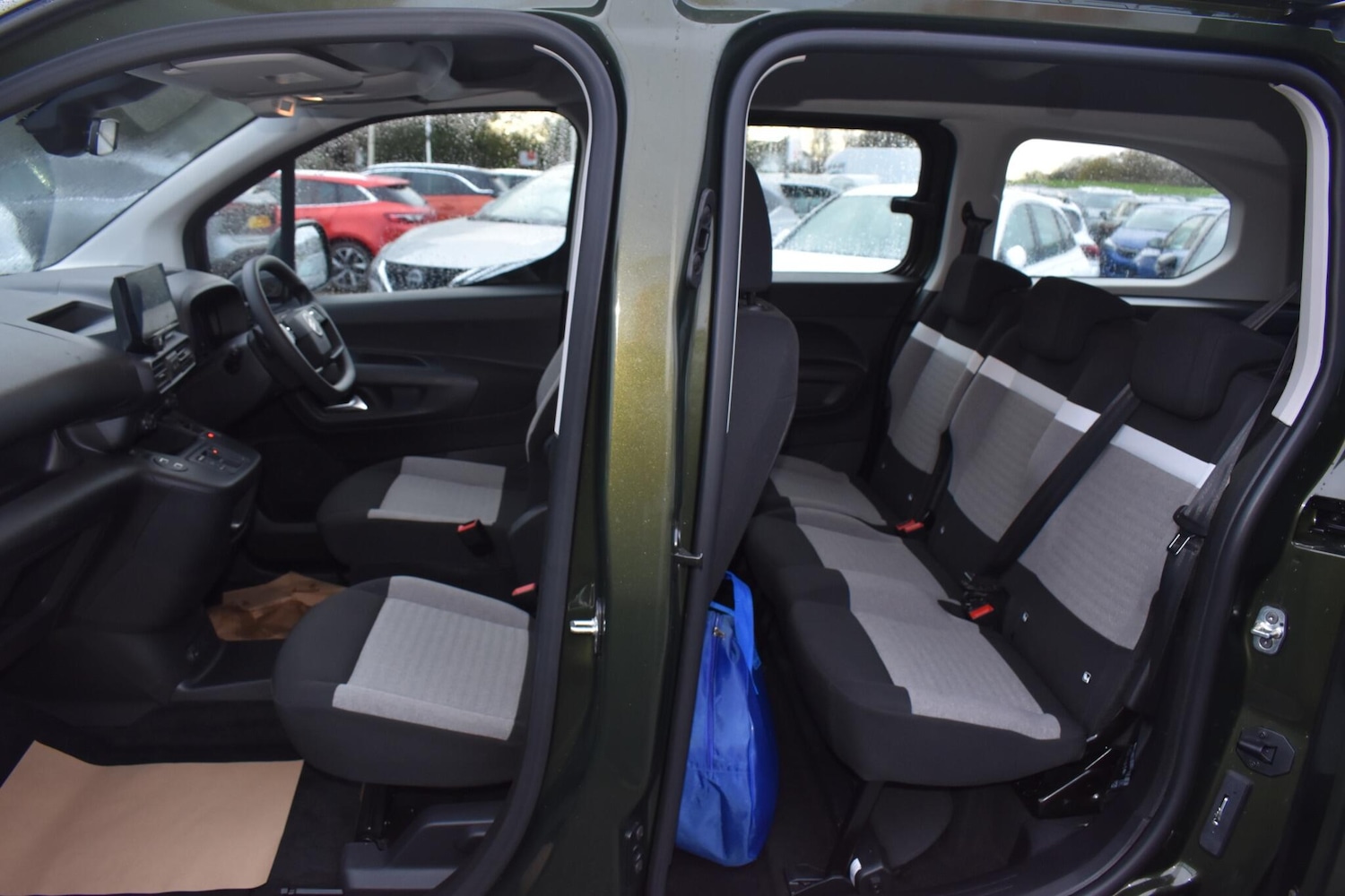 Used Citroen Berlingo 2024 for sale - 76849746: Photo 5