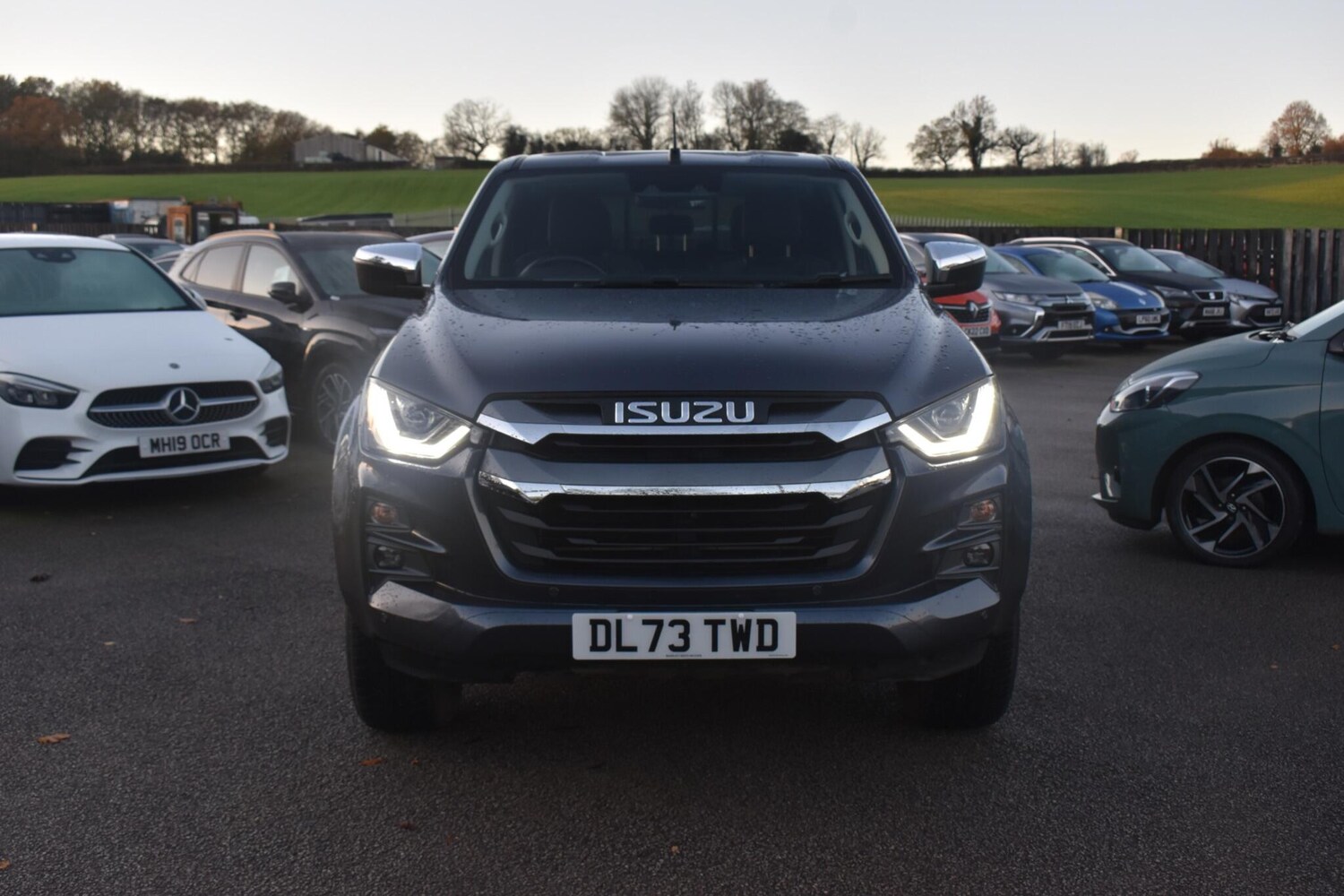 Used Isuzu D-Max 2024 for sale - 76633317: Photo 12