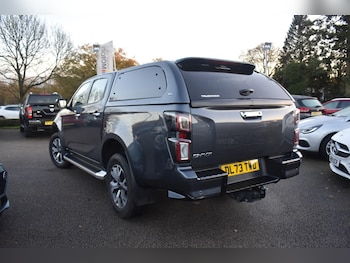Used Isuzu D-Max 2024 for sale - 76633317: Photo