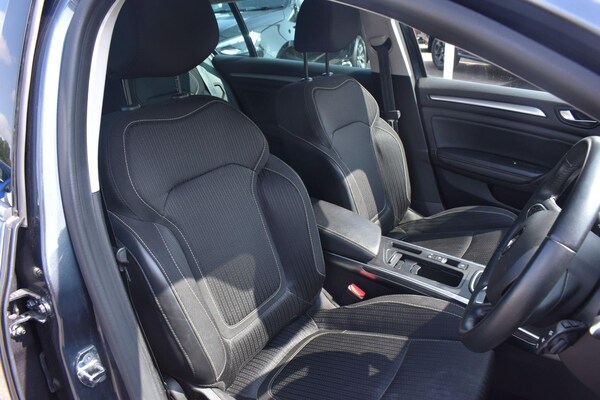 Used Renault Megane 2019 for sale - 75588604: Photo 17