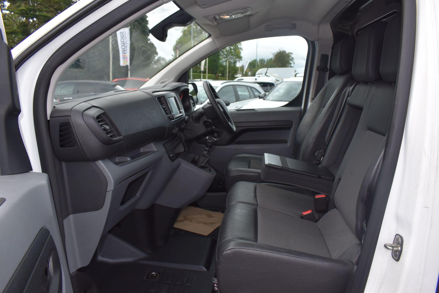 Used Peugeot Expert 2022 for sale - 76020817: Photo 12