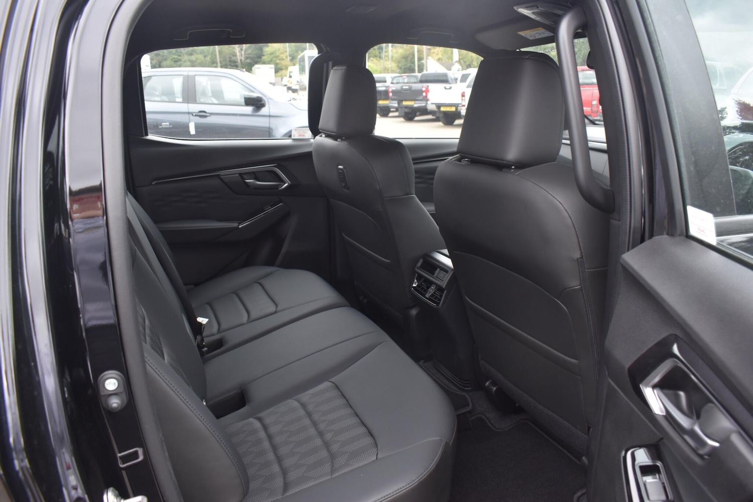 Used Isuzu D-Max for sale - 76476587: Photo 12