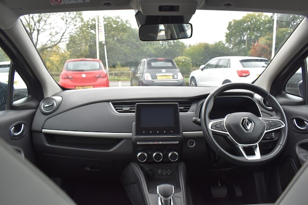 Used Renault Zoe 2021 for sale - 76227574: Photo 16