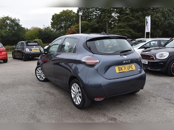 Used Renault Zoe 2021 for sale - 76227574: Photo 3