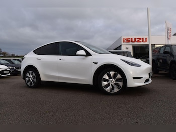 Tesla - Model Y