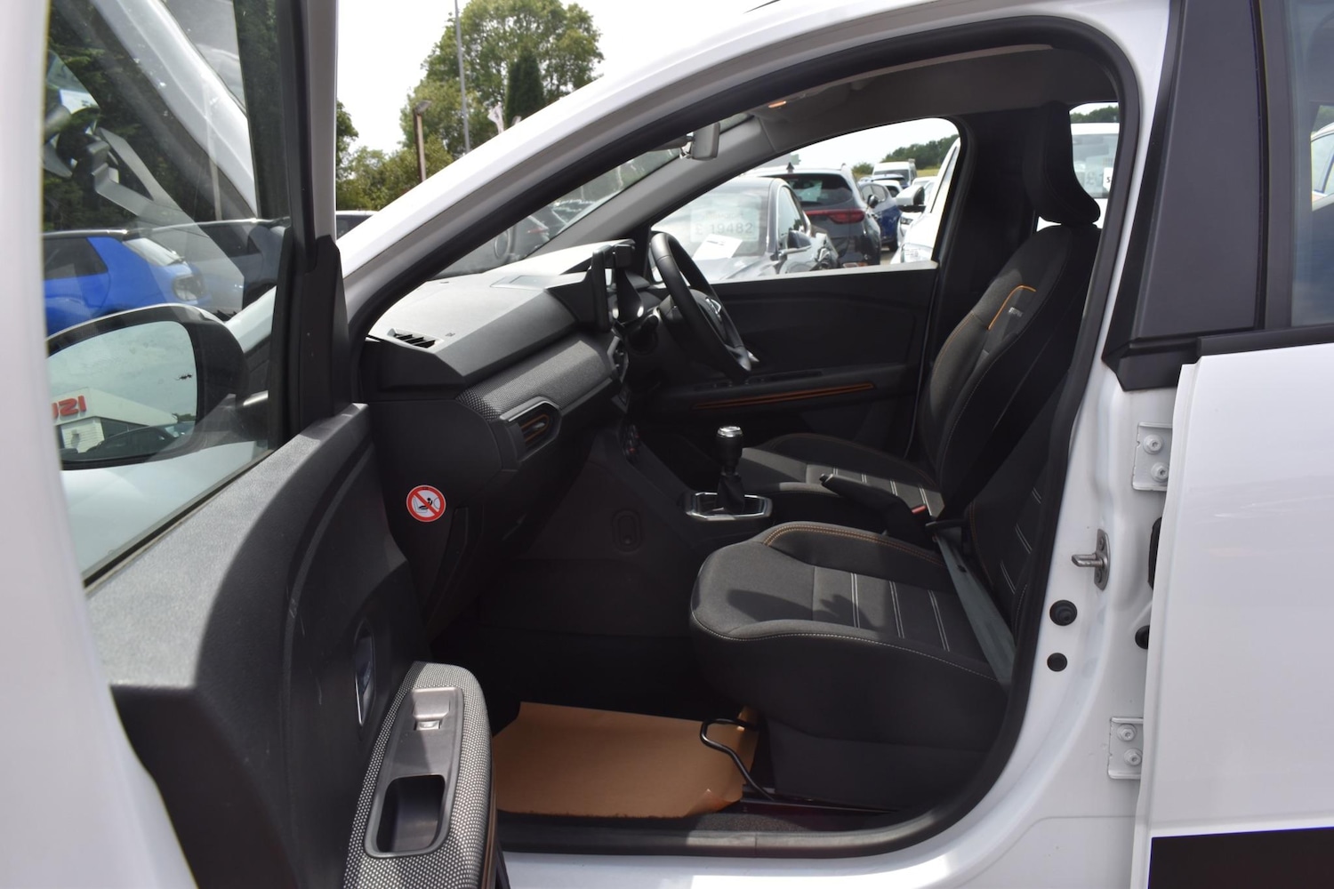 Used Dacia Sandero Stepway 2022 for sale - 77029282: Photo 4