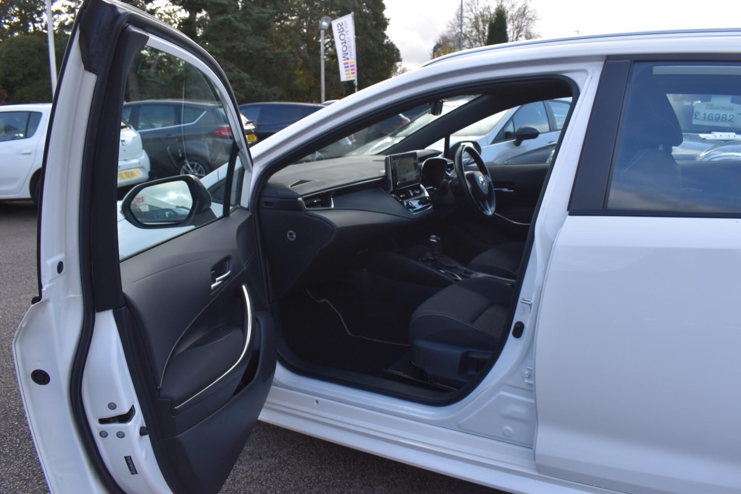 Used Toyota Corolla 2022 for sale - 76336855: Photo 5