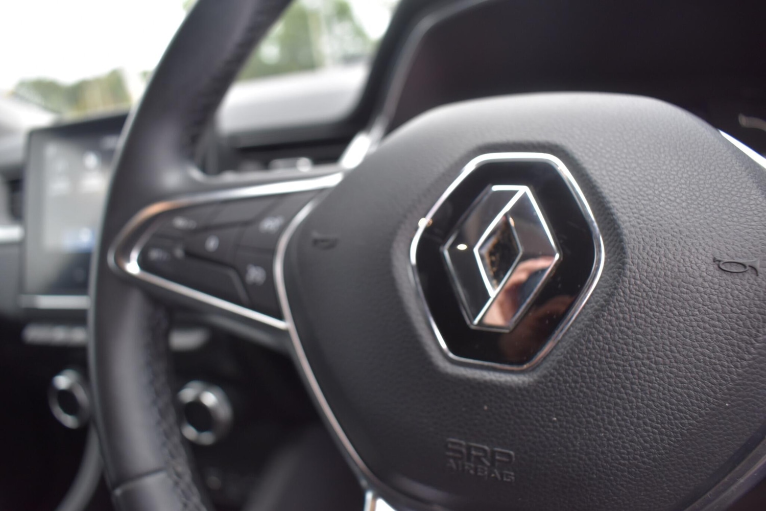 Used Renault Captur 2022 for sale - 76989254: Photo 23