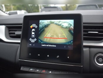 Used Renault Captur 2022 for sale - 76989254: Photo