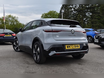 Used Renault Megane E Tech 2022 for sale - 78184511: Photo