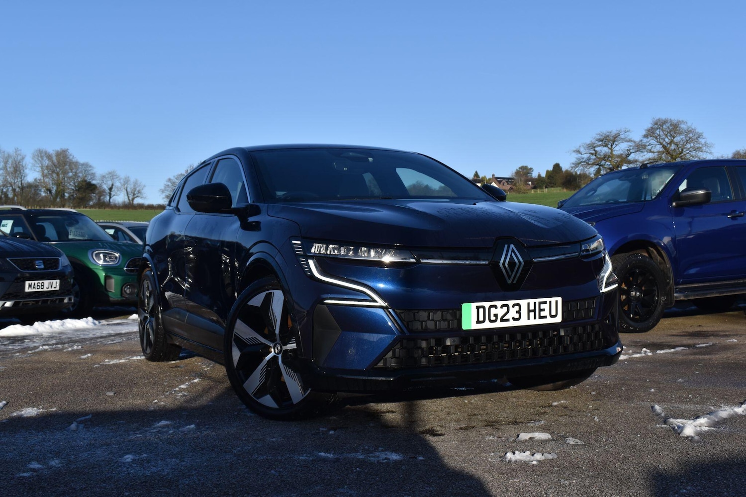 Used Renault Megane E Tech 2023 for sale - 77143817: Photo 2