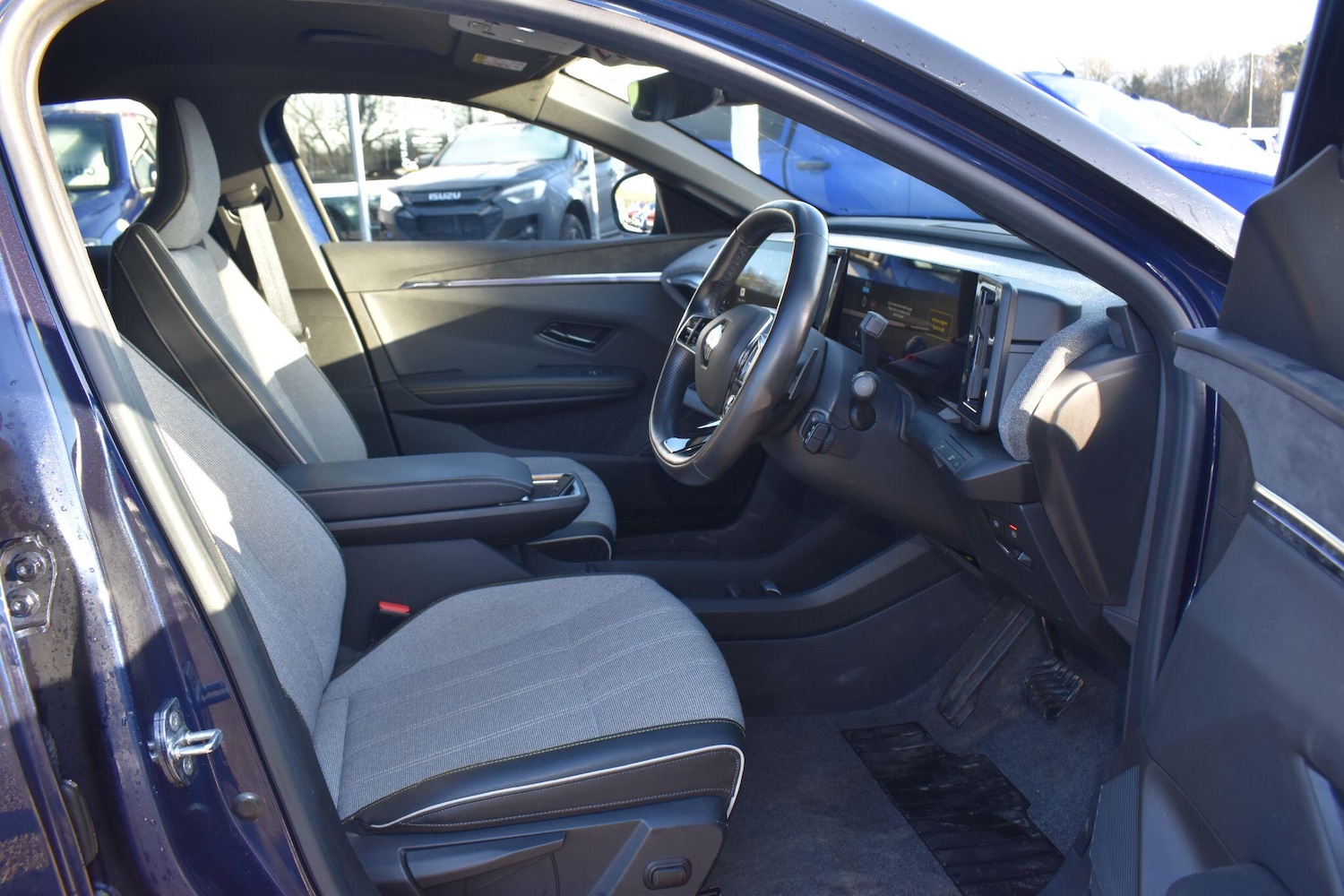 Used Renault Megane E Tech 2023 for sale - 77143817: Photo 9