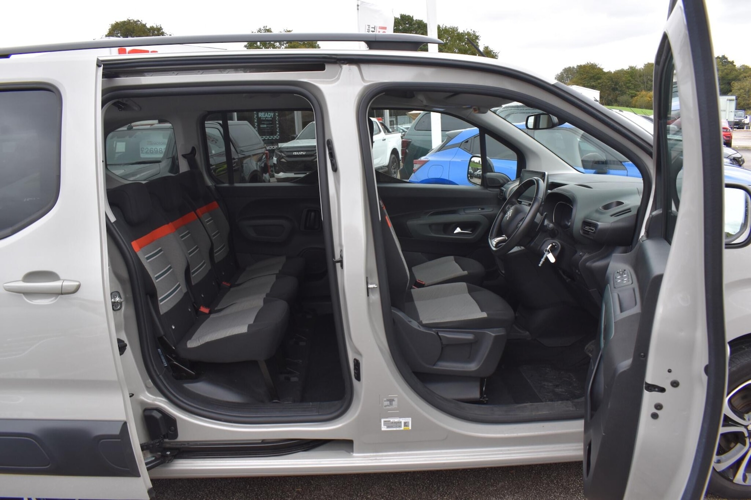Used Citroen Berlingo 2022 for sale - 76433170: Photo 8