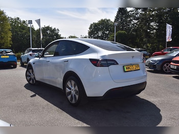 Used Tesla Model Y 2023 for sale - 79452592: Photo