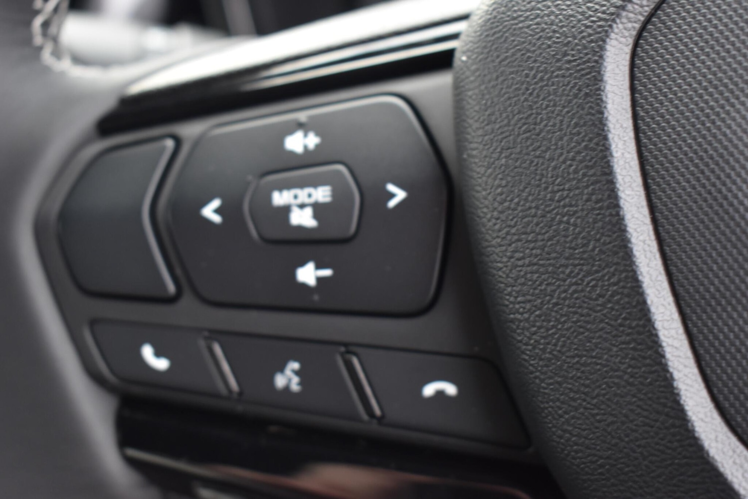 Used Isuzu D-Max for sale - 76849889: Photo 28