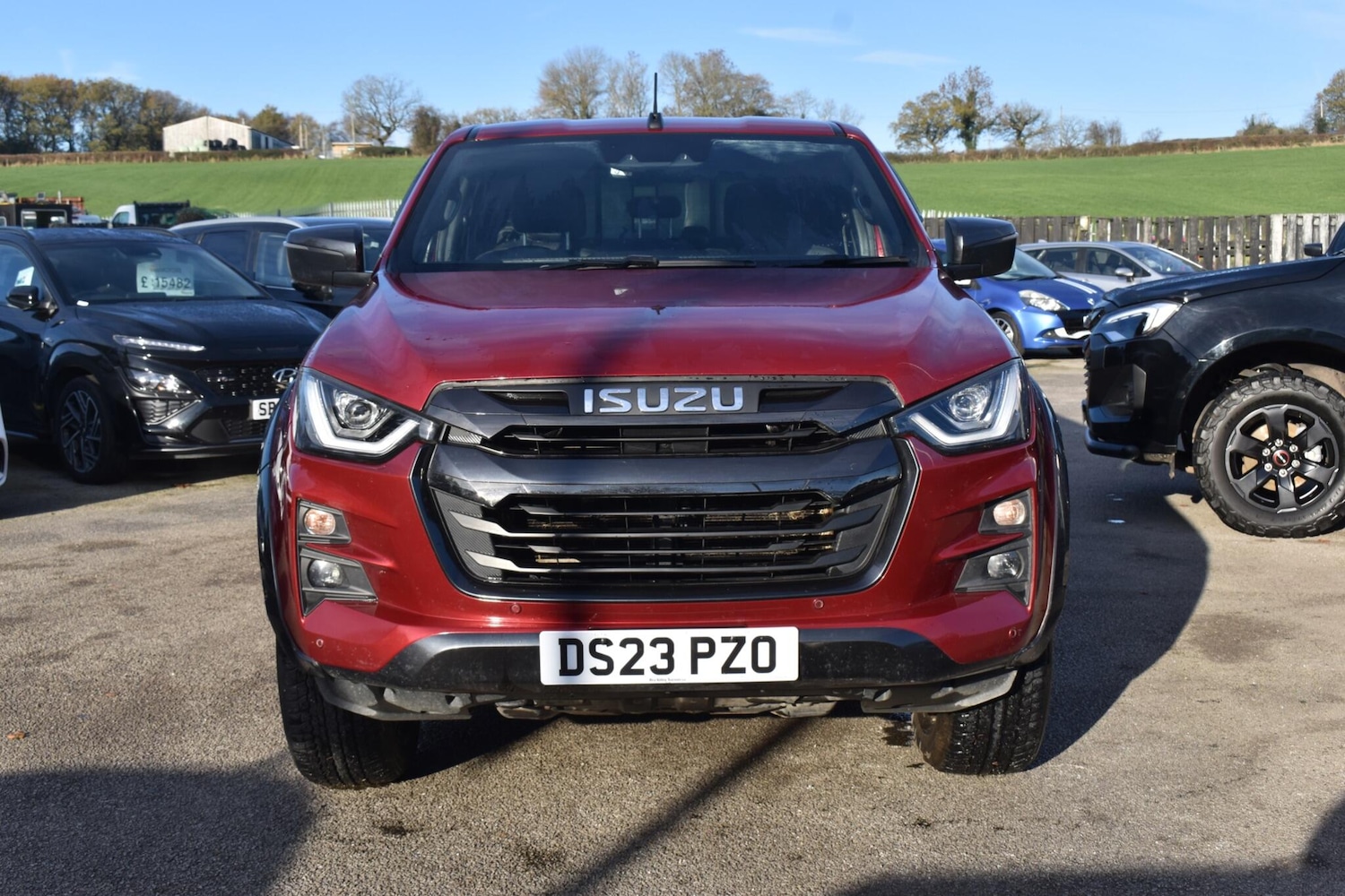 Used Isuzu D-Max 2023 for sale - 76537677: Photo 11