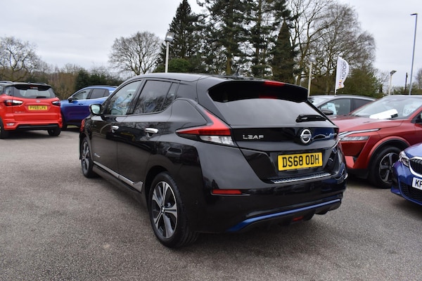 Used Nissan Leaf 2018 for sale - 74043201: Photo 10