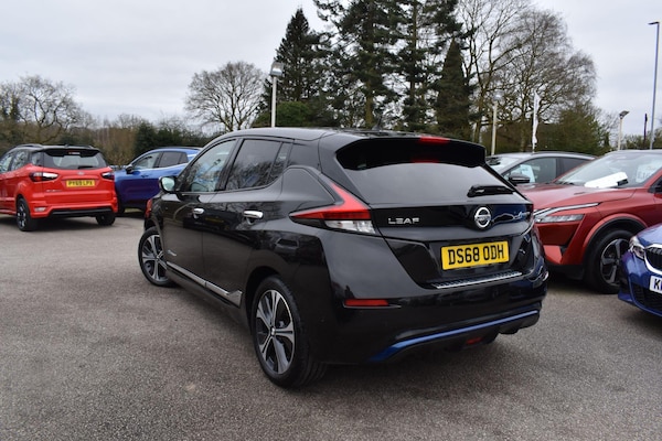 Used Nissan Leaf 2018 for sale - 74043201: Photo 3
