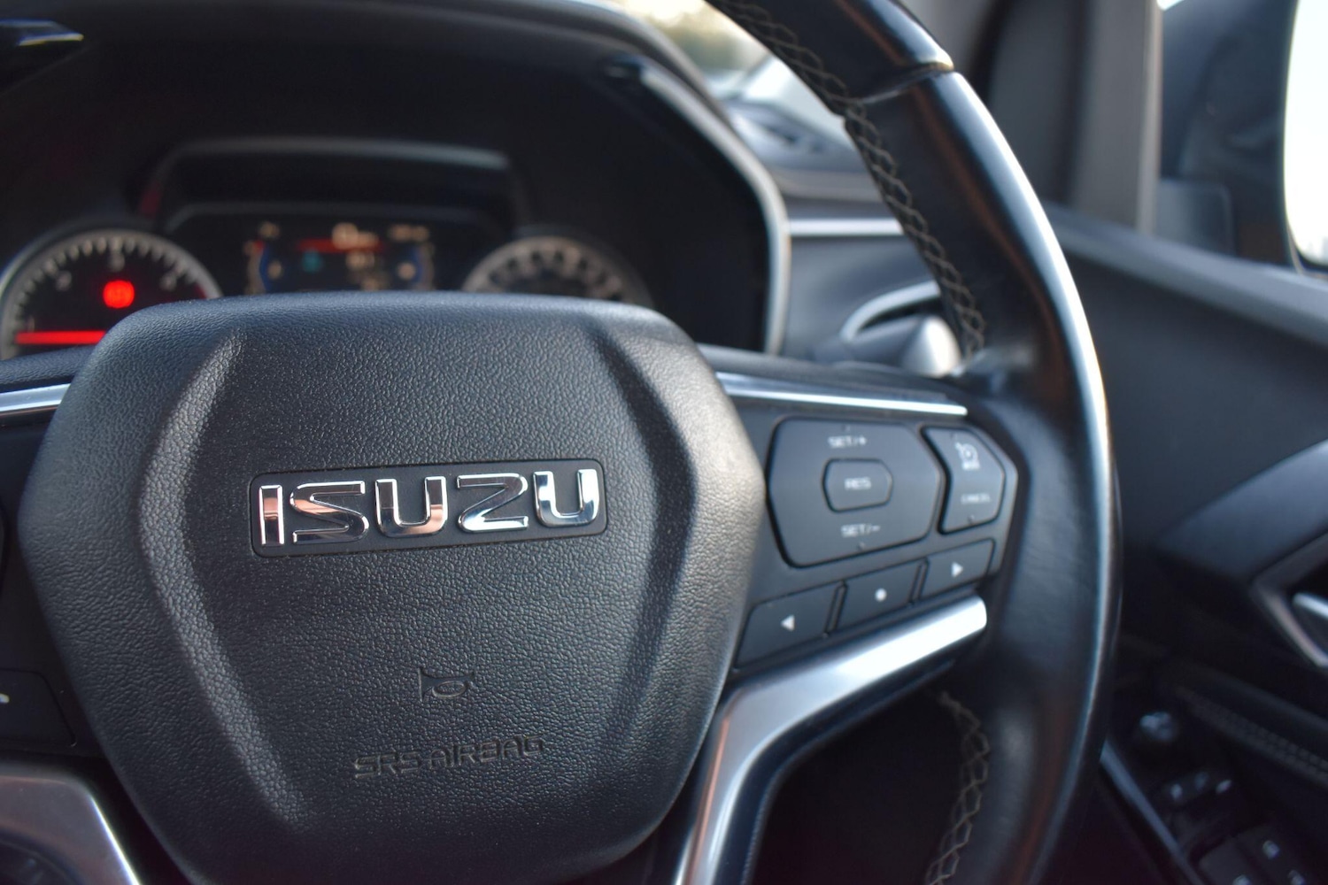 Used Isuzu D-Max 2021 for sale - 76742731: Photo 11