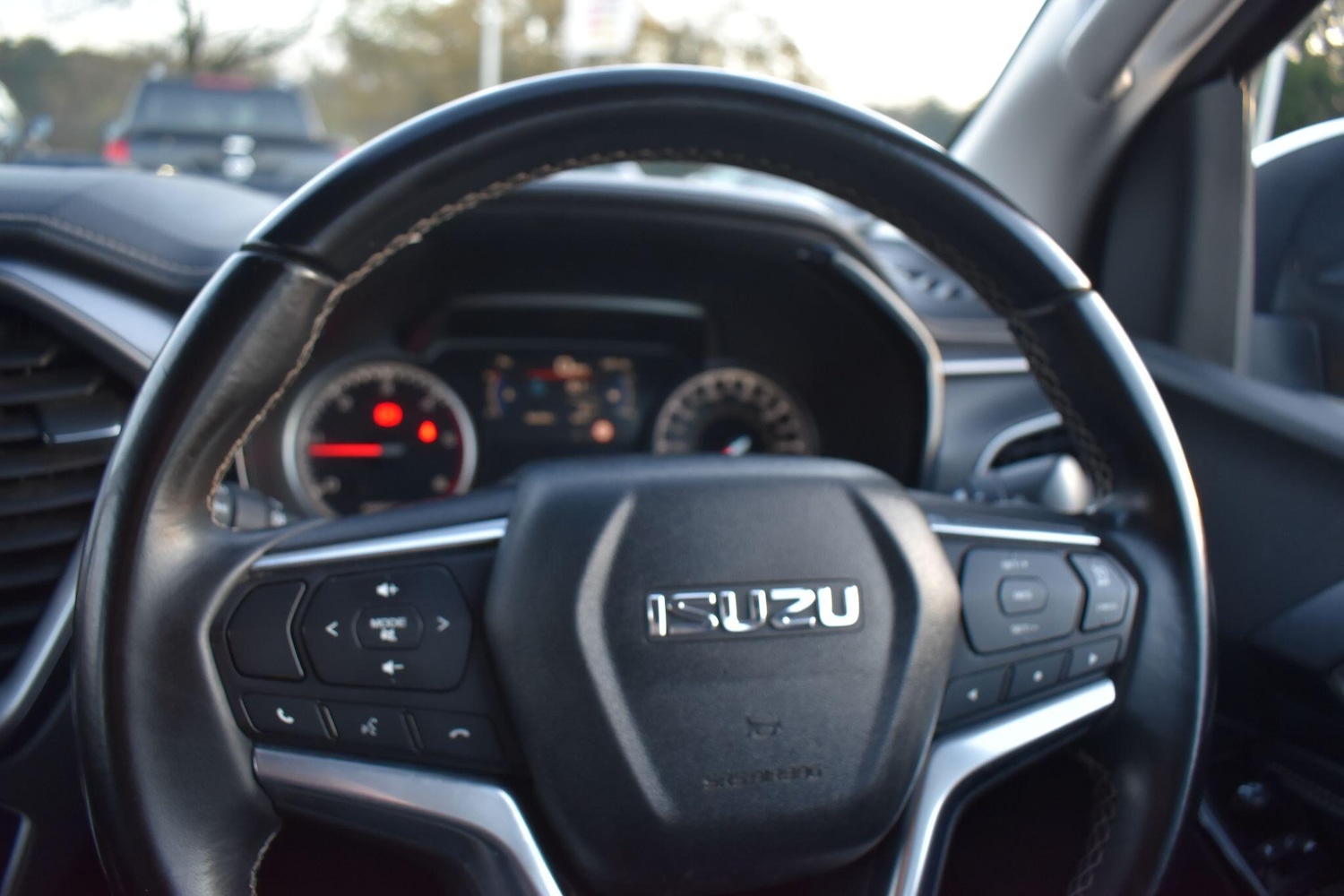 Used Isuzu D-Max 2021 for sale - 76742731: Photo 15