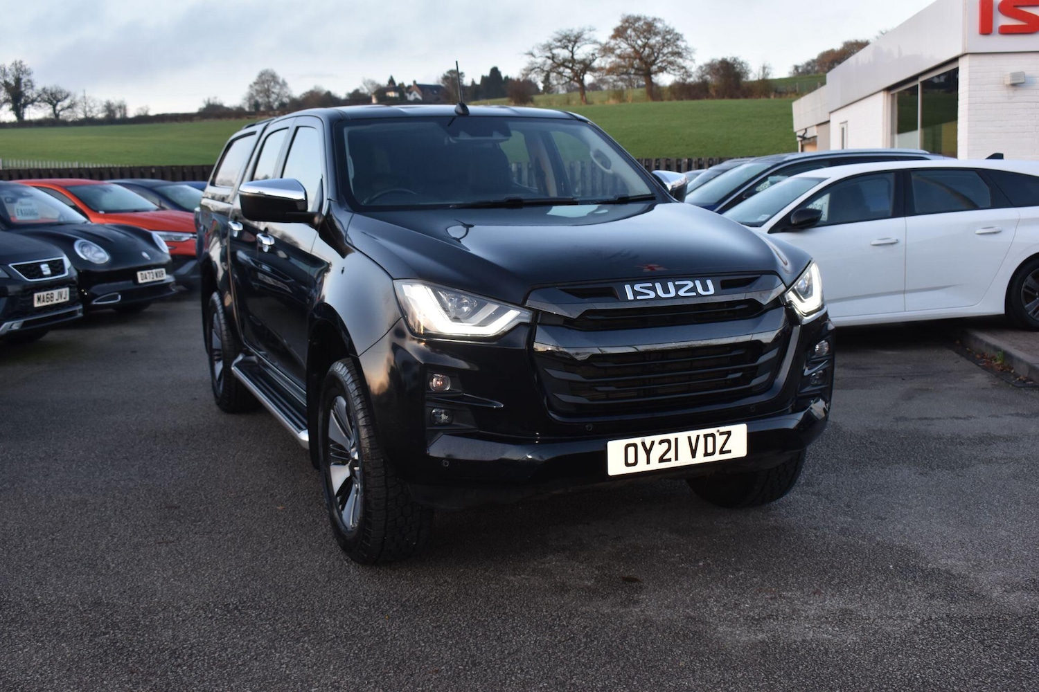 Used Isuzu D-Max 2021 for sale - 76742731: Photo 2