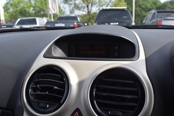 Used Vauxhall Corsa 2009 for sale - 74738506: Photo 20