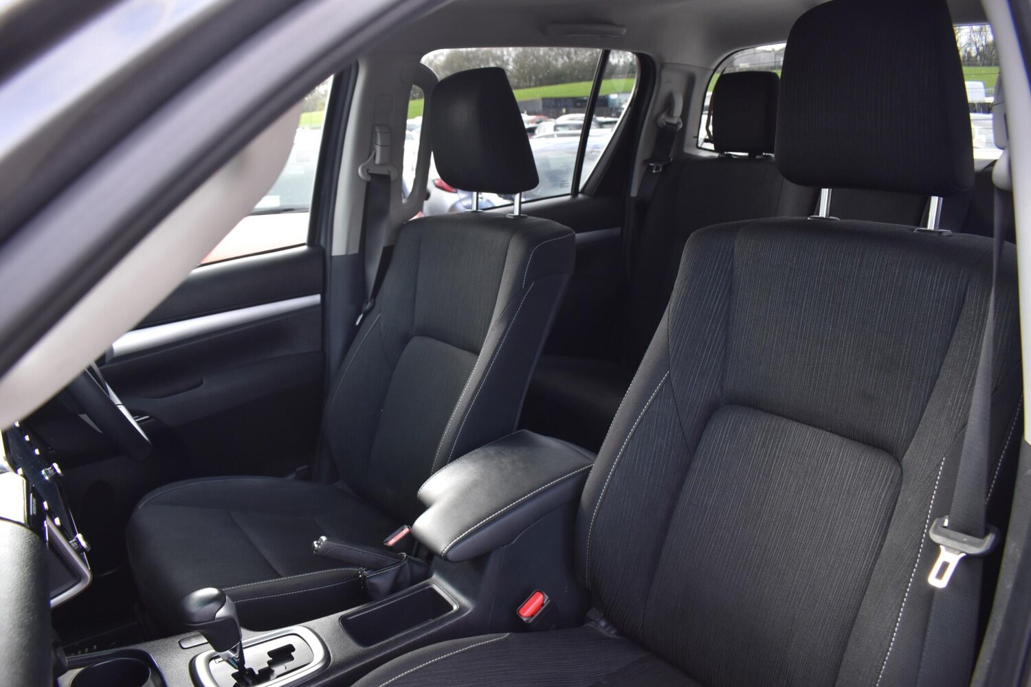 Used Toyota Hilux 2023 for sale - 78072091: Photo 15