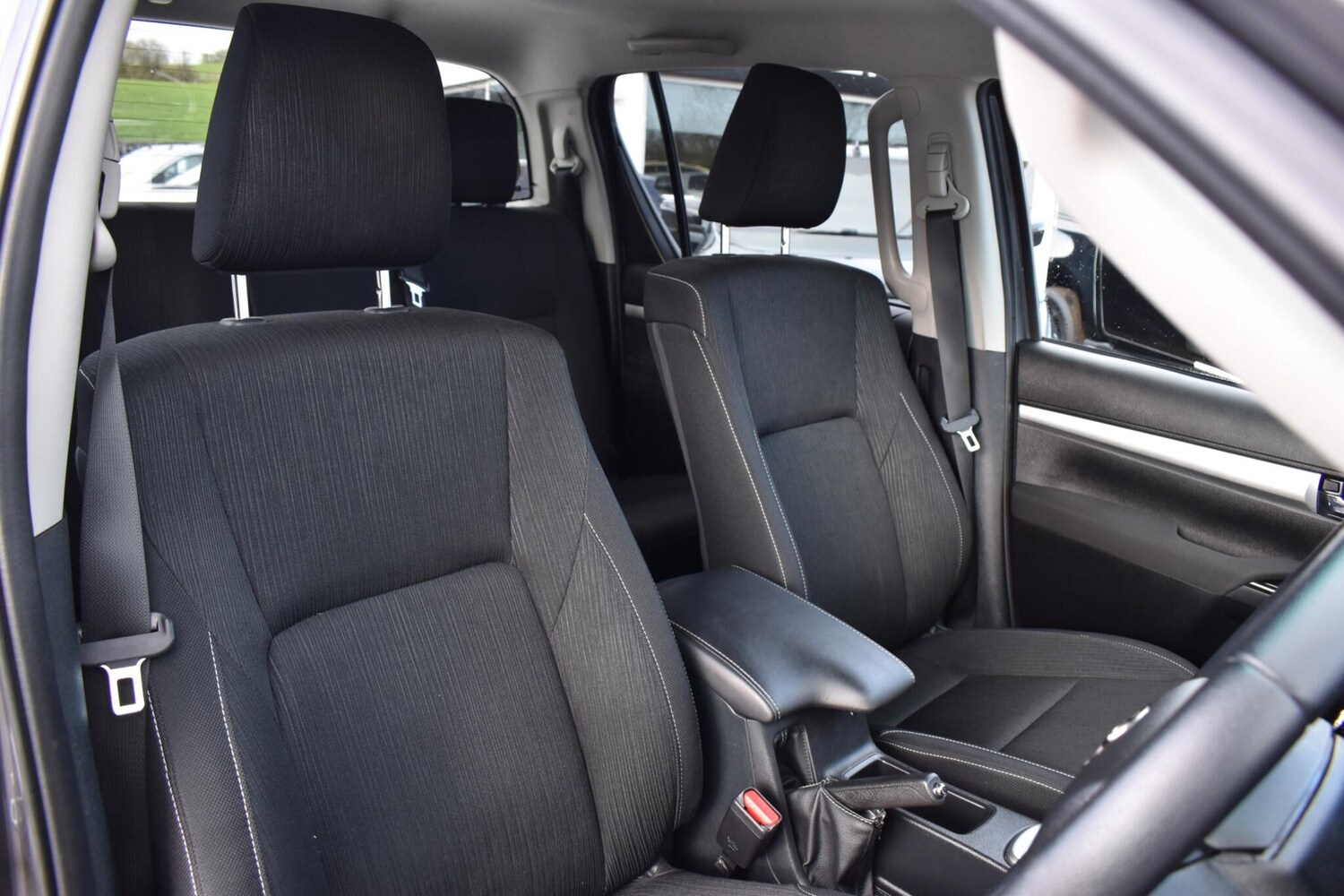 Used Toyota Hilux 2023 for sale - 78072091: Photo 17