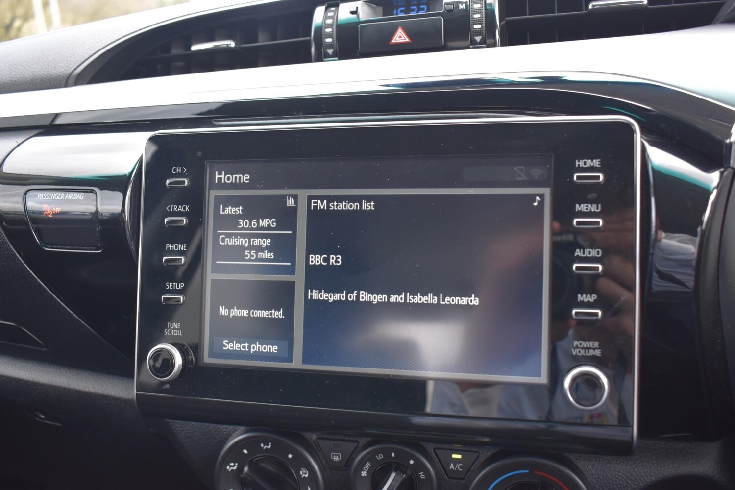 Used Toyota Hilux 2023 for sale - 78072091: Photo 20