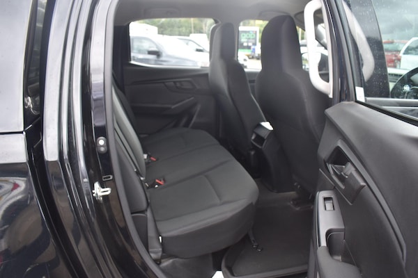 Used Isuzu D-Max 2024 for sale - 75351857: Photo 12