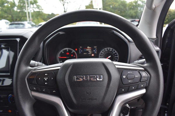 Used Isuzu D-Max 2024 for sale - 75351857: Photo 44