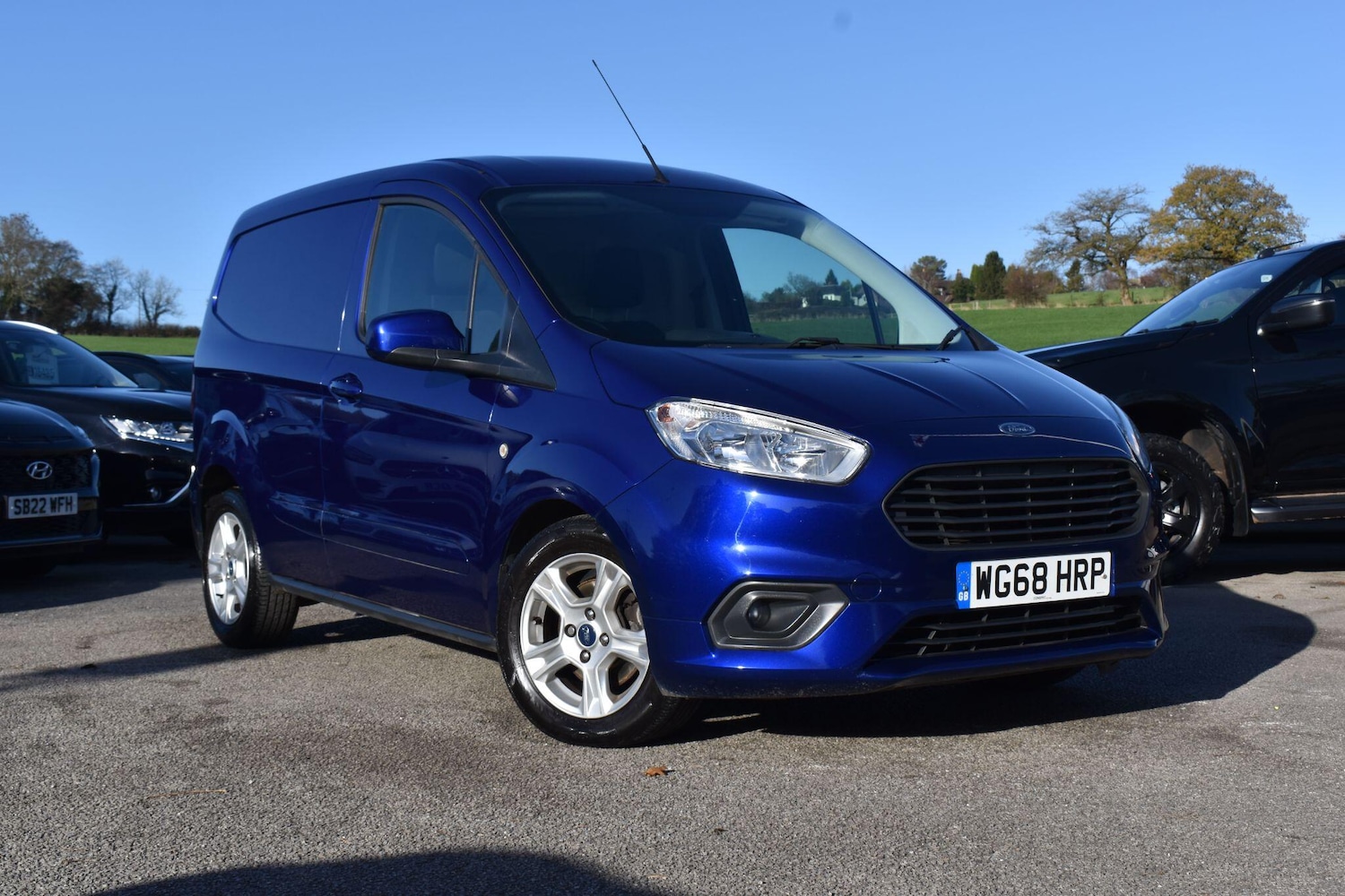 Used Ford Transit Courier 2018 for sale - 76572322: Photo 2