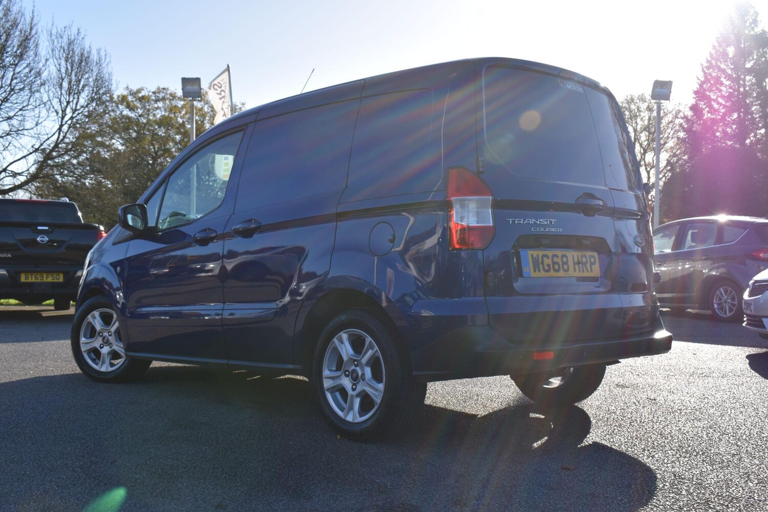 Used Ford Transit Courier 2018 for sale - 76572322: Photo 3