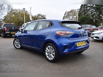 Used Renault Clio 2025 for sale - 76700982: Photo