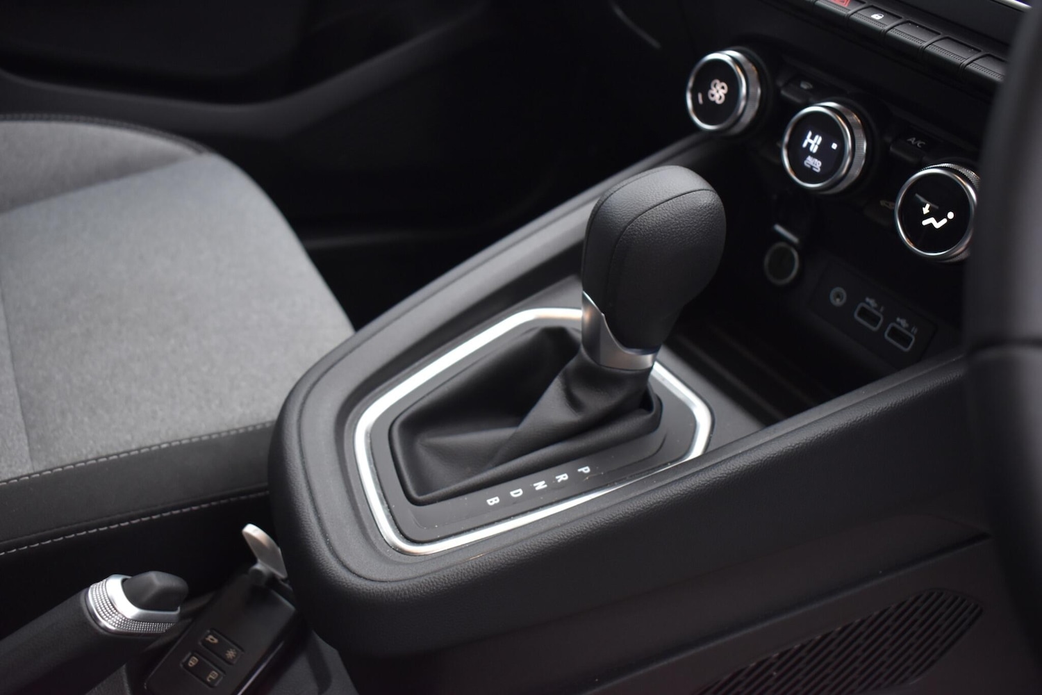 Used Renault Clio 2025 for sale - 76700982: Photo 9