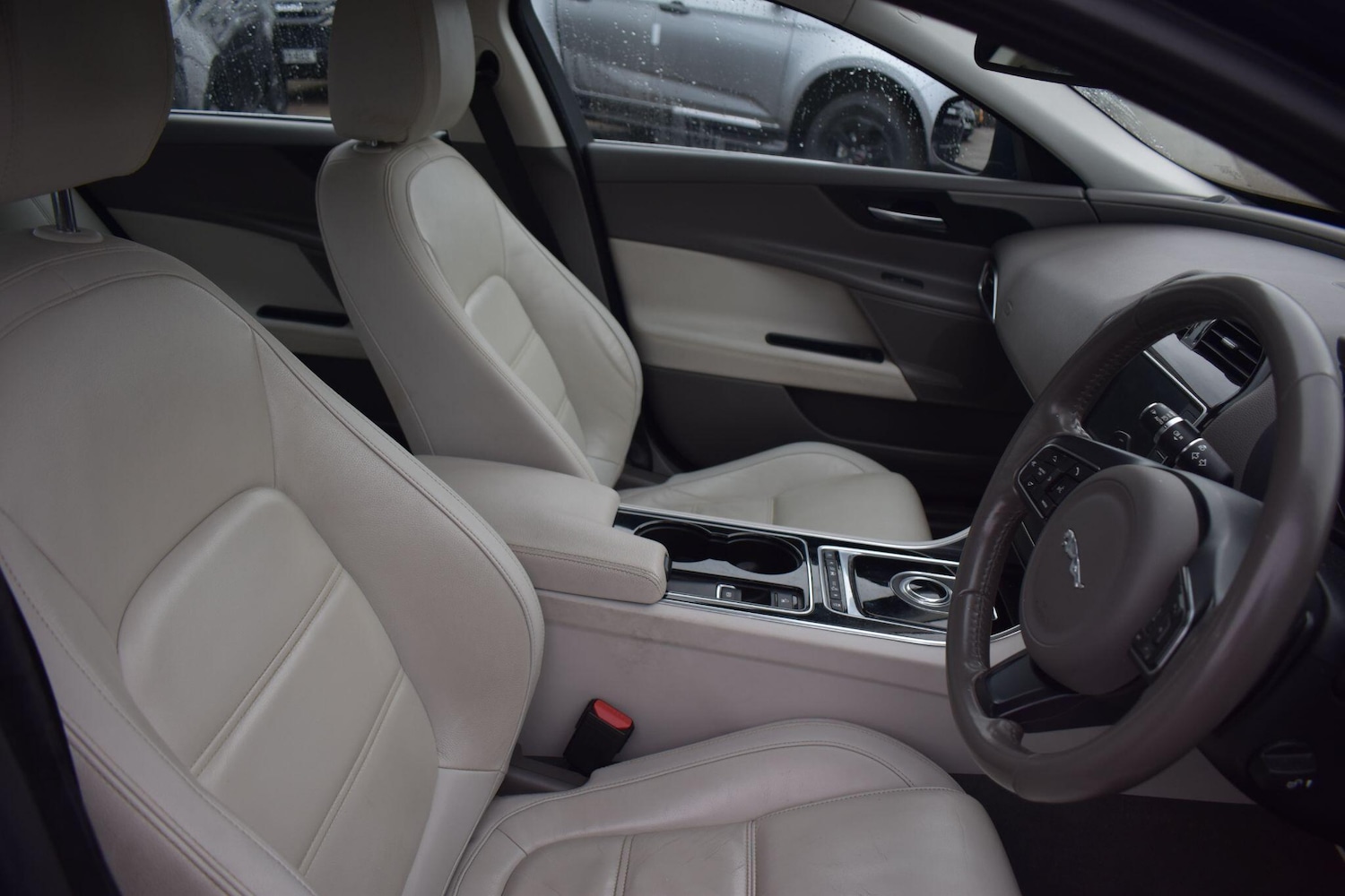 Used Jaguar XE for sale - 77524394: Photo 10