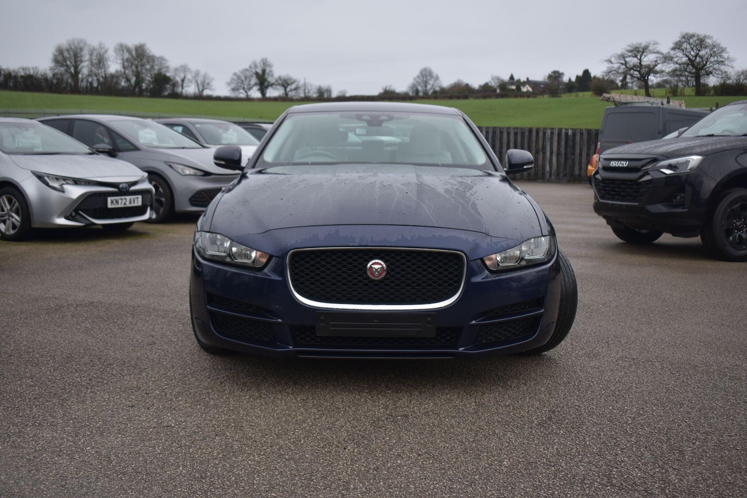 Used Jaguar XE for sale - 77524394: Photo 4
