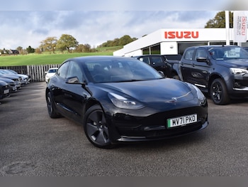 2021 (71) - Standard Range Plus Auto RWD 4dr