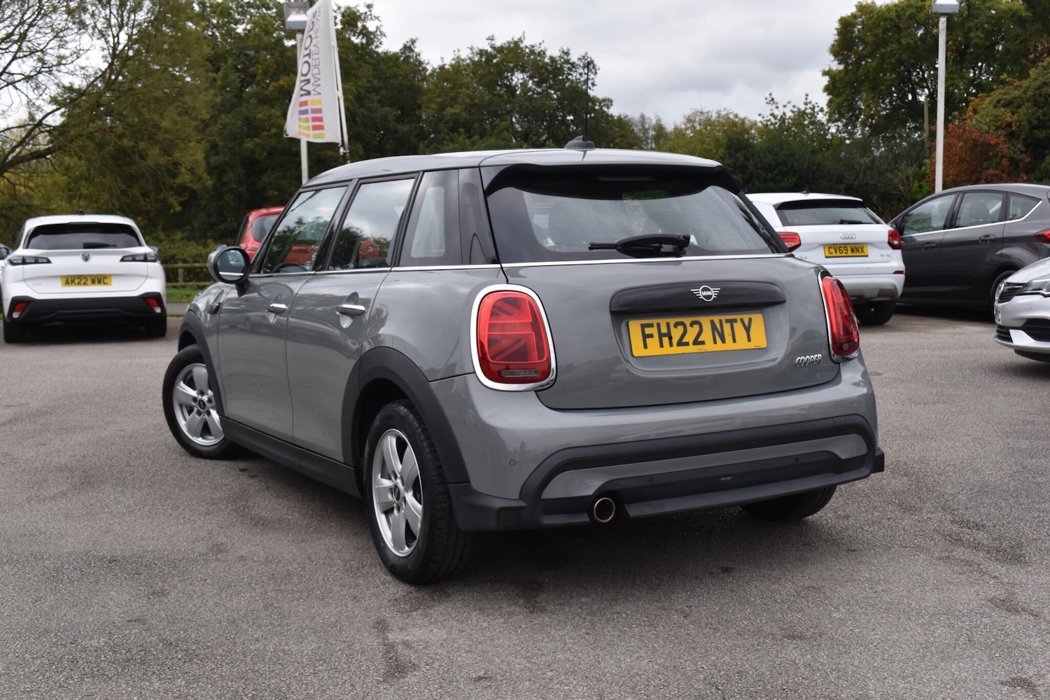 Used MINI Hatch for sale - 76997746: Photo 3