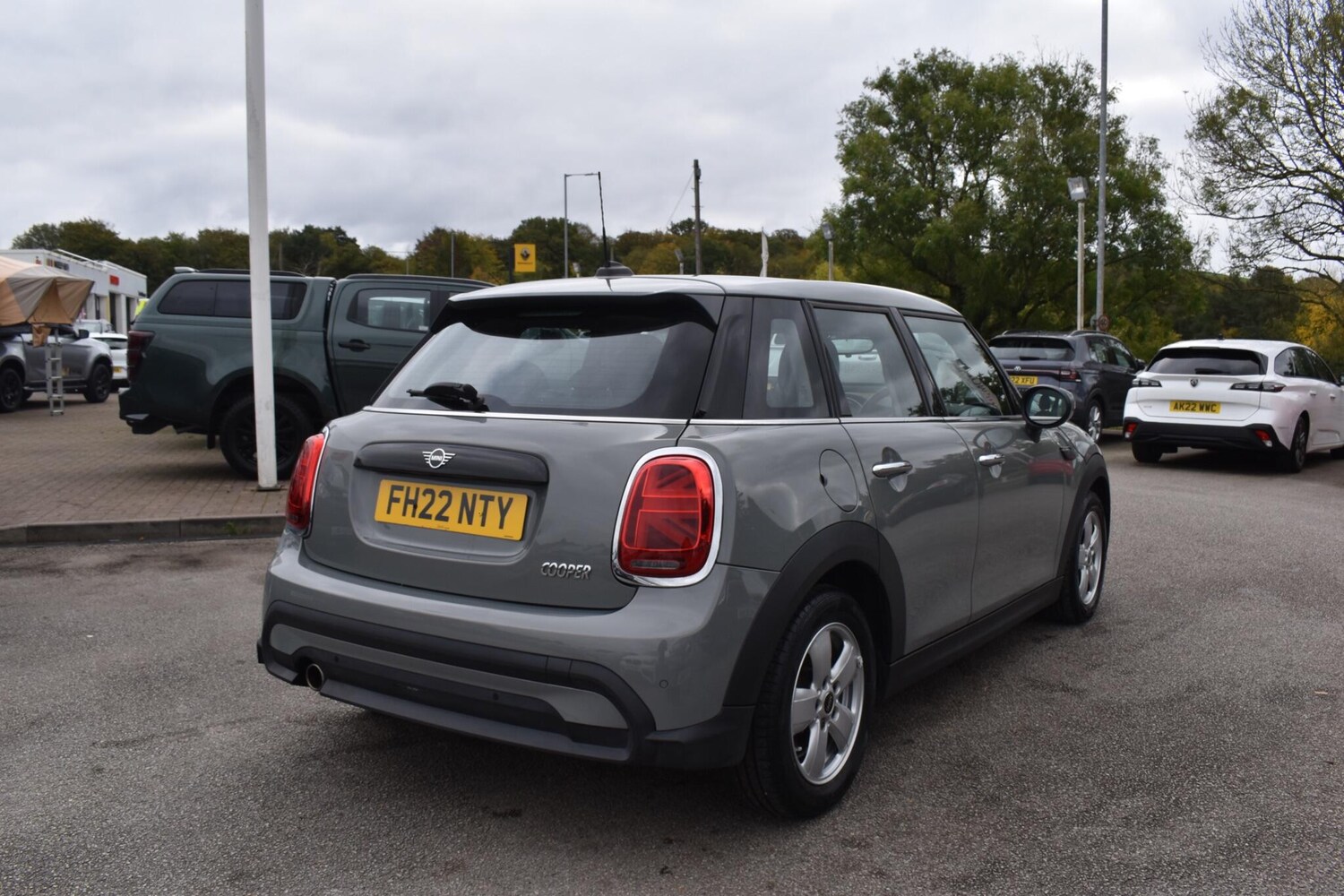 Used MINI Hatch 2022 for sale - 76200177: Photo 13