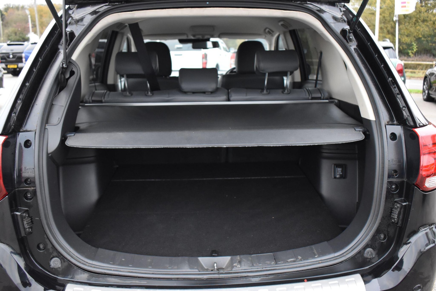 Used Mitsubishi Outlander 2018 for sale - 76584777: Photo 19