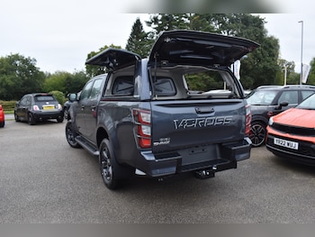 Used Isuzu D-Max 2025 for sale - 76476588: Photo