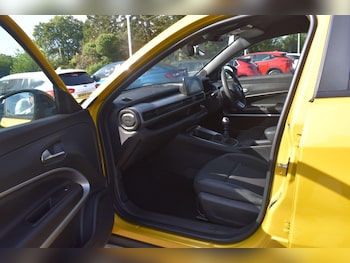 Used Jeep Avenger 2026 for sale - 79453806: Photo