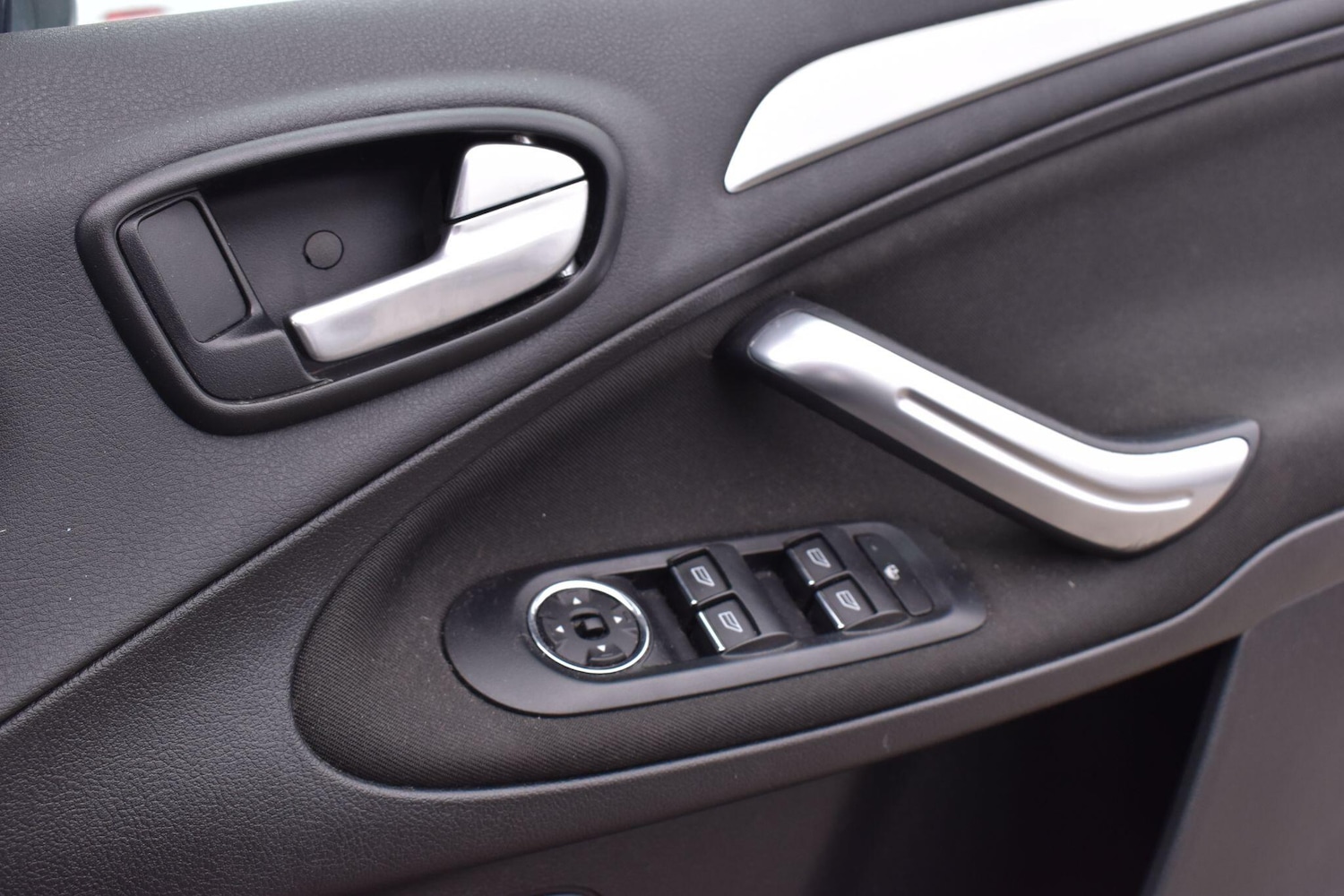 Used Ford S-Max 2014 for sale - 76307069: Photo 12