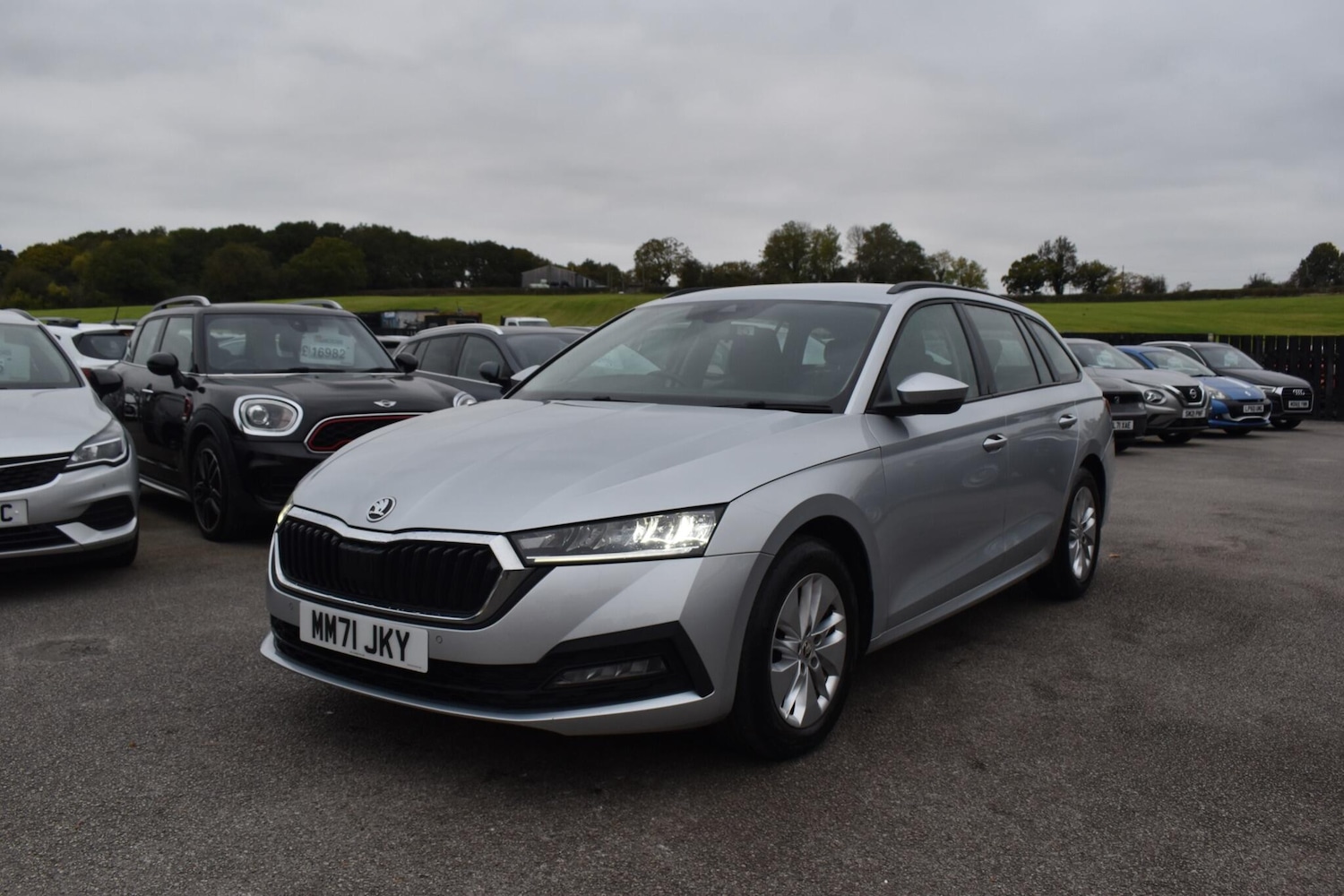Used Skoda Octavia 2022 for sale - 76296103: Photo 11
