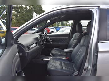 Used Mitsubishi Outlander 2018 for sale - 79622016: Photo
