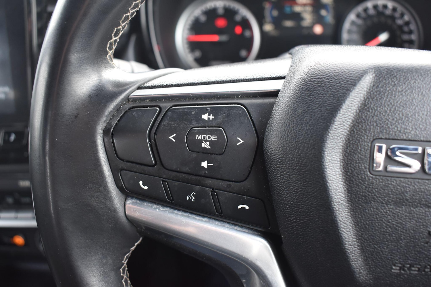 Used Isuzu D-Max for sale - 77705611: Photo 42